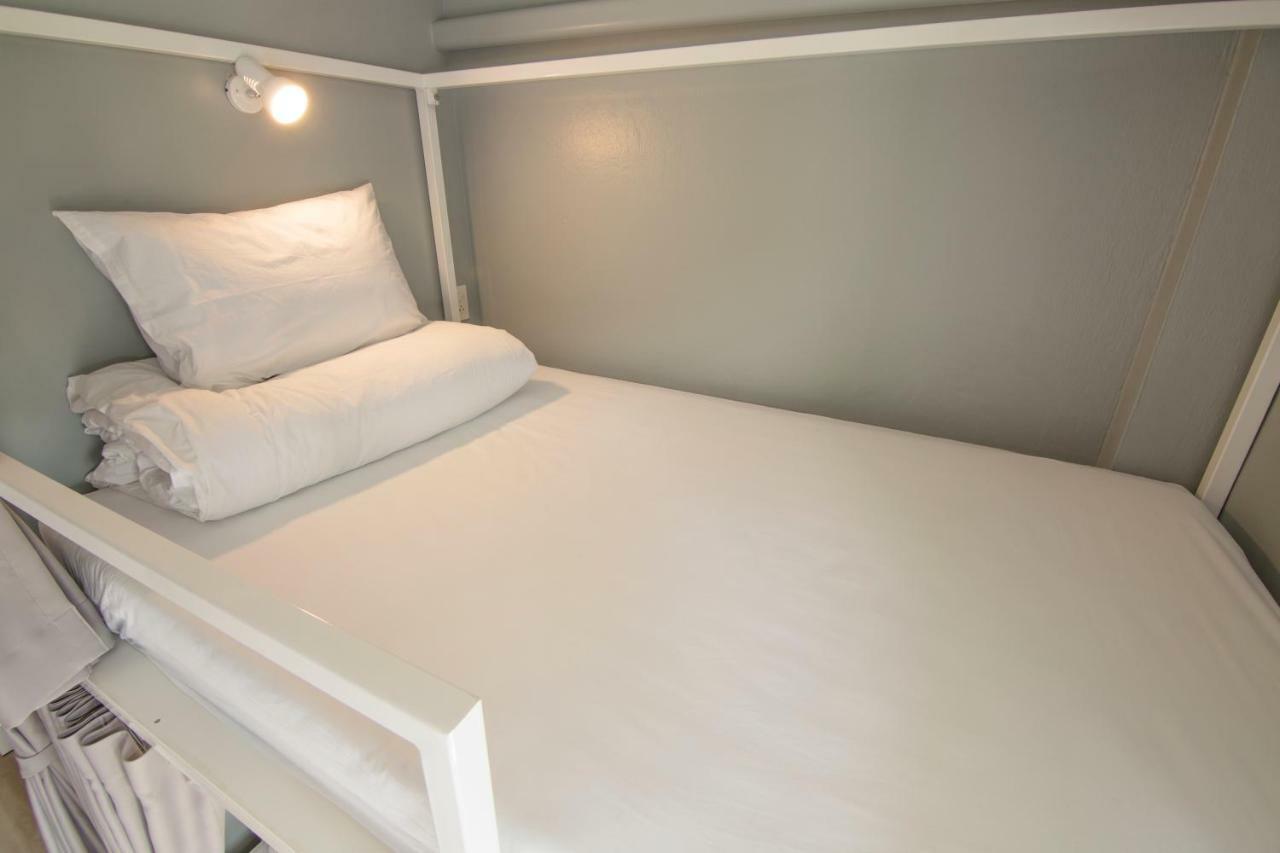 בנגקוק Ekanake Hostel מראה חיצוני תמונה